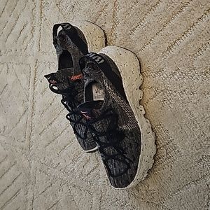 Nike Space Hippie 04 Men's sz 6 women's sz 7.5